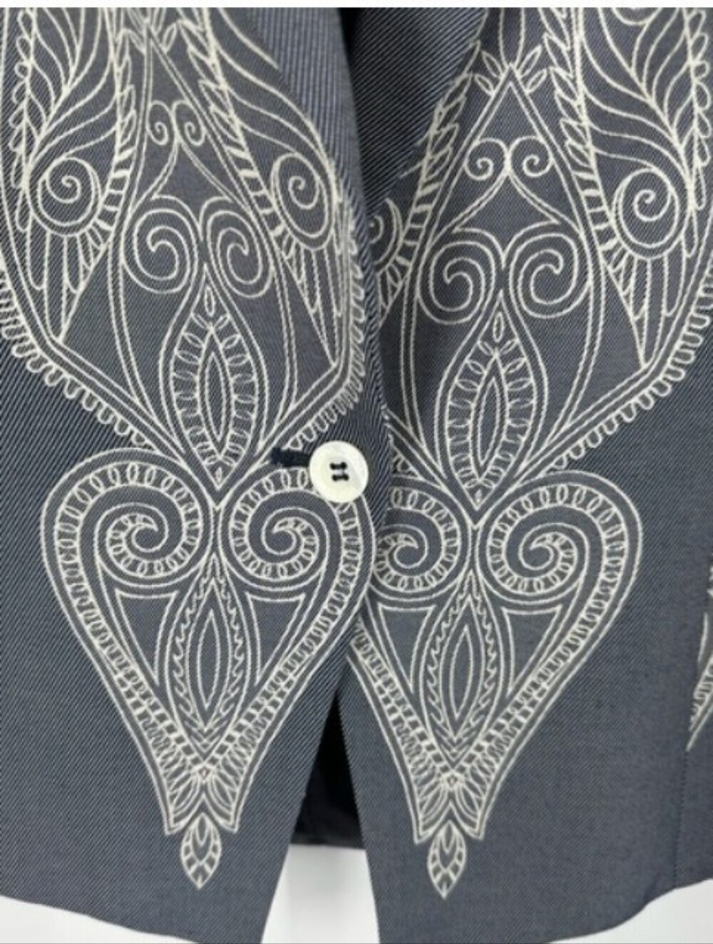 Carolina Herrera 12 Blue Gray Ivory Jacquard Embroidered Peak Lapel Skirt Suit - Picture 3 of 8